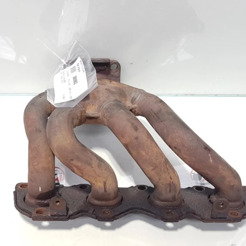 Disponibil imediat Galerie evacuare, Skoda Fabia 1 Praktik, 1.4 B, BKY