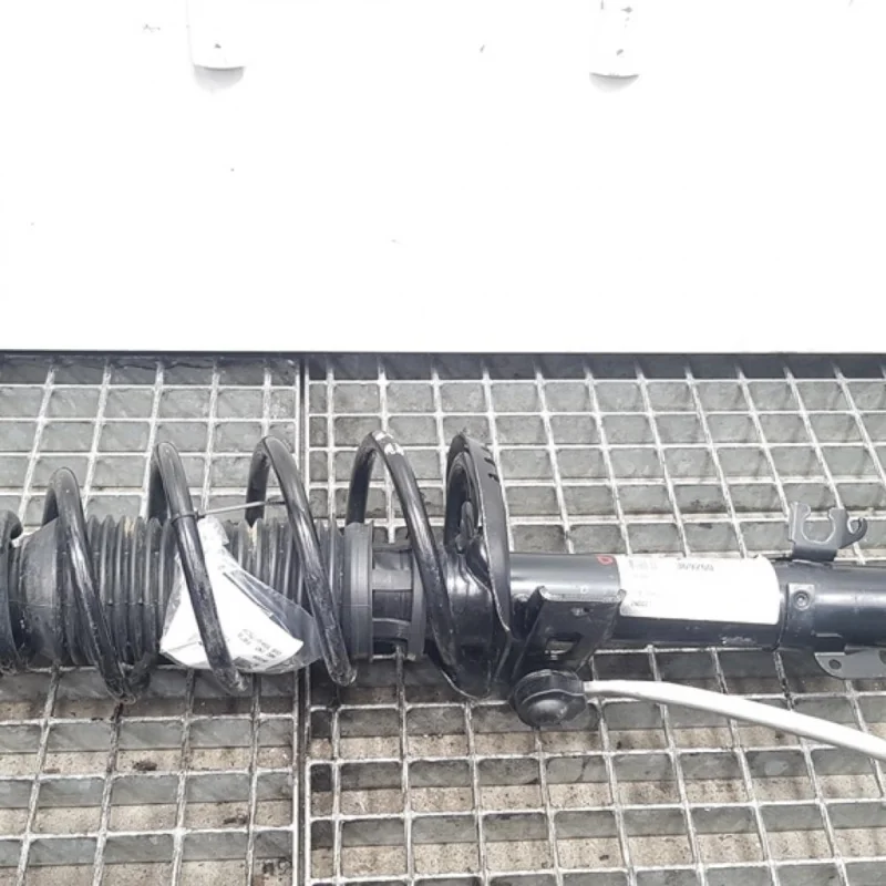 Amortizor dreapta fata, Skoda Fabia 3 Combi (NJ5) 1.4 tdi, cod 6C0413031AP Preț promoțional