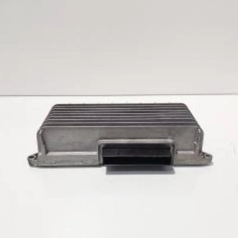 Amplificator audio, A4 (8K2, B8) cod 8T0035223AH (id:375505) Cumpărături sigure