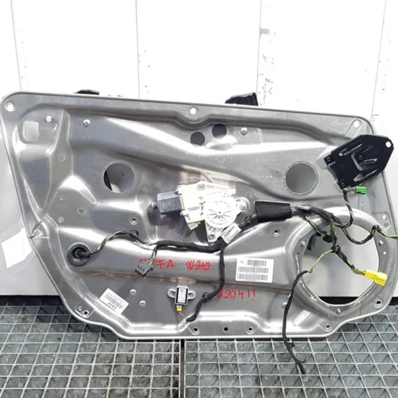 Cel mai bun preț Macara electrica stanga fata, Mercedes Clasa C T-Model (S204) (id:374675)