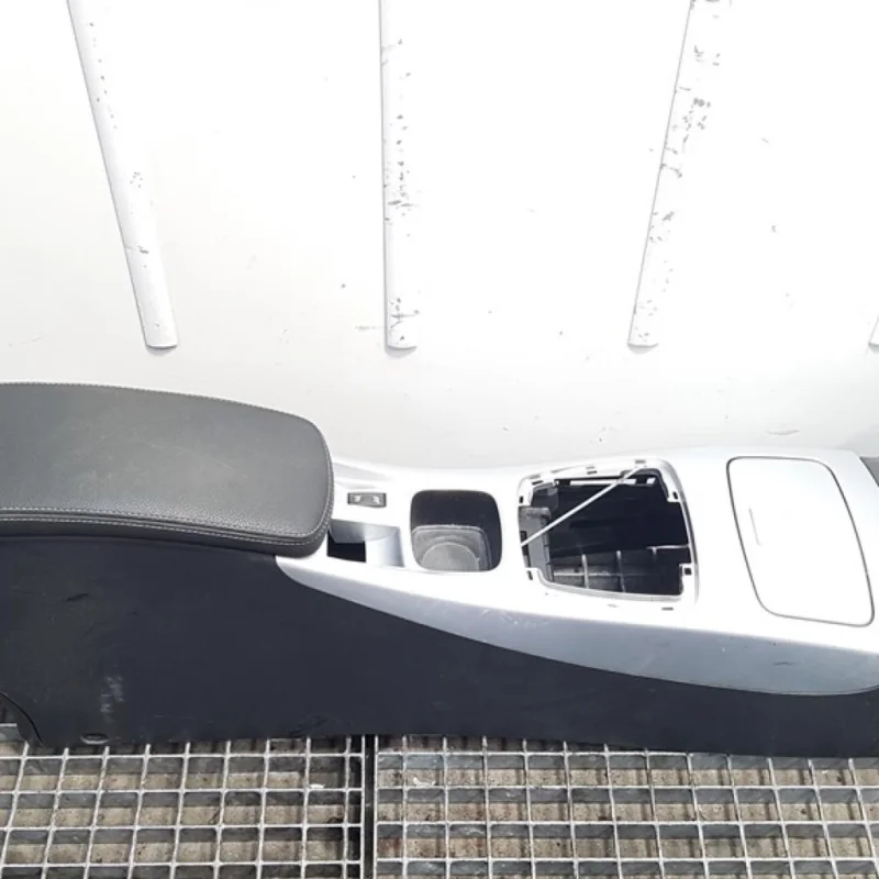 Cel mai vândut Cotiera, Renault Laguna 3, cod 969180007R (id:373254)