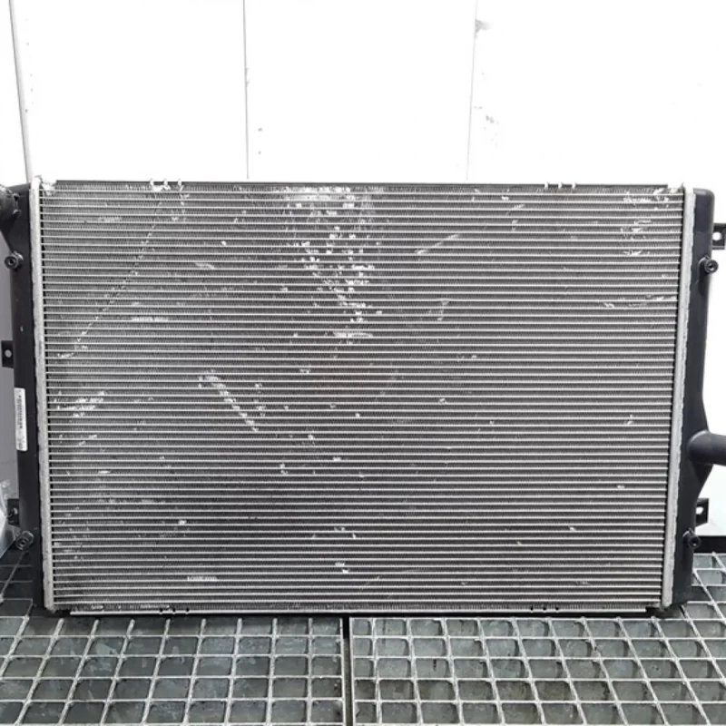 Discount Radiator racire apa, Vw Passat Variant (365), 2.0 tdi, CFFB, cod 3C0121253AR (id:370700)