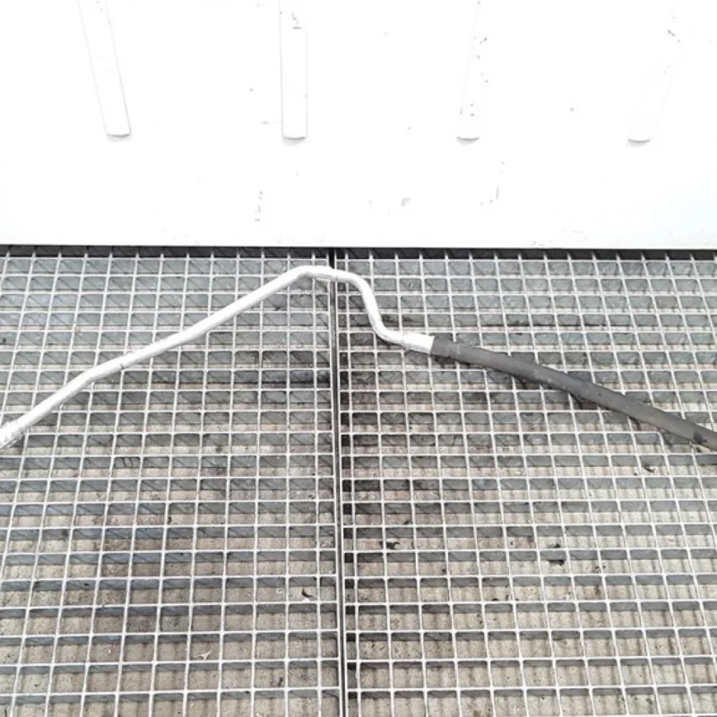 Conducta clima, Mercedes Clasa A (W169) 2.0 cdi, cod A1698301815 (id:369058) Reducere extra