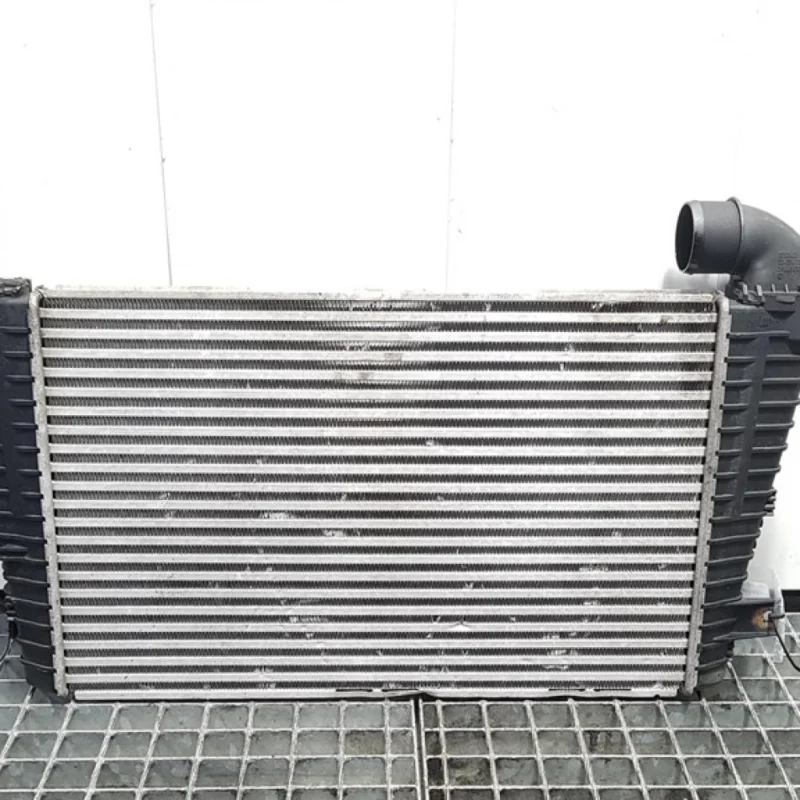 Radiator intercooler, Opel Zafira, 1.9 cdti, cod GM13171435 (id:367334) Retur ușor