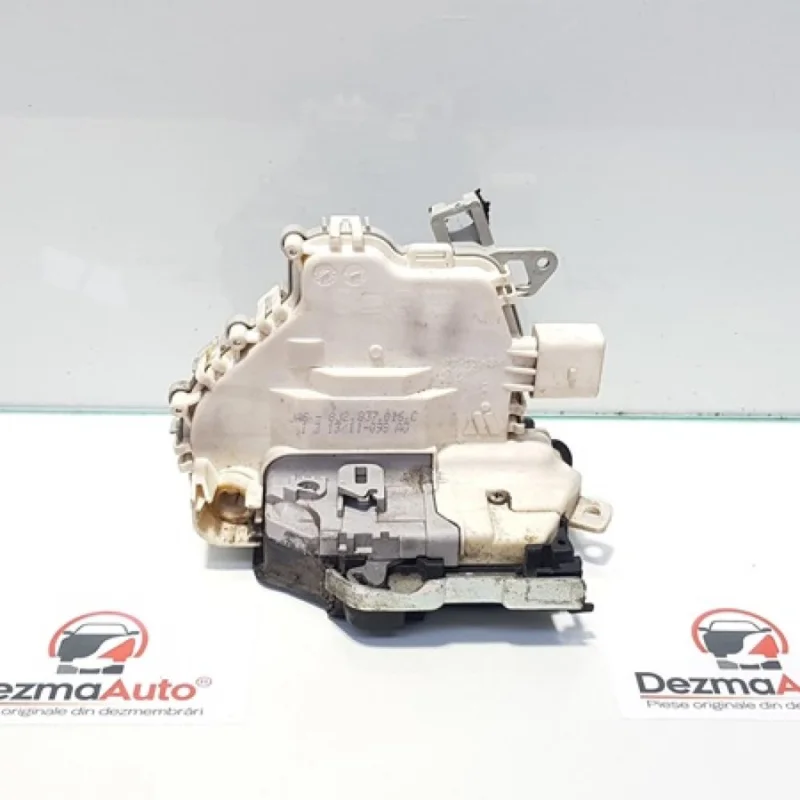 Cumpără acum Broasca dreapta fata, Audi A4 Avant (8K5, B8) cod 8J2837016C (id:362683)