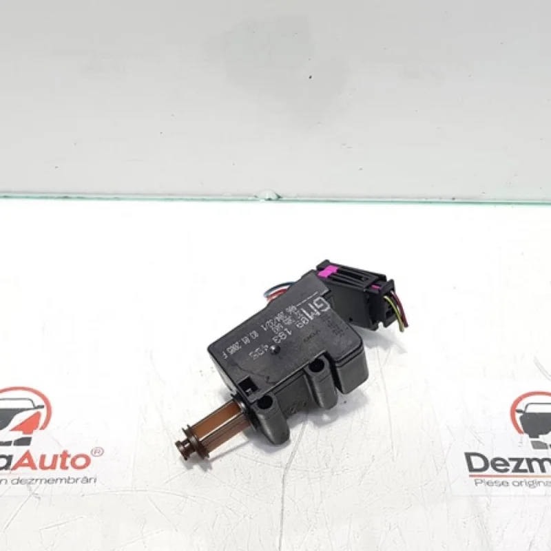 Cumpără online Motoras deschidere haion, Opel Corsa C (F08, F68) cod GM109183495 (id:360155)