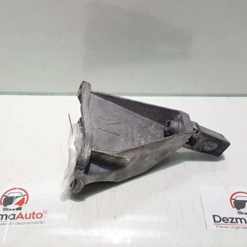 Suport cutie viteze stanga 8D0399113AB, Vw Passat (3B2) 1.6 b Ofertă