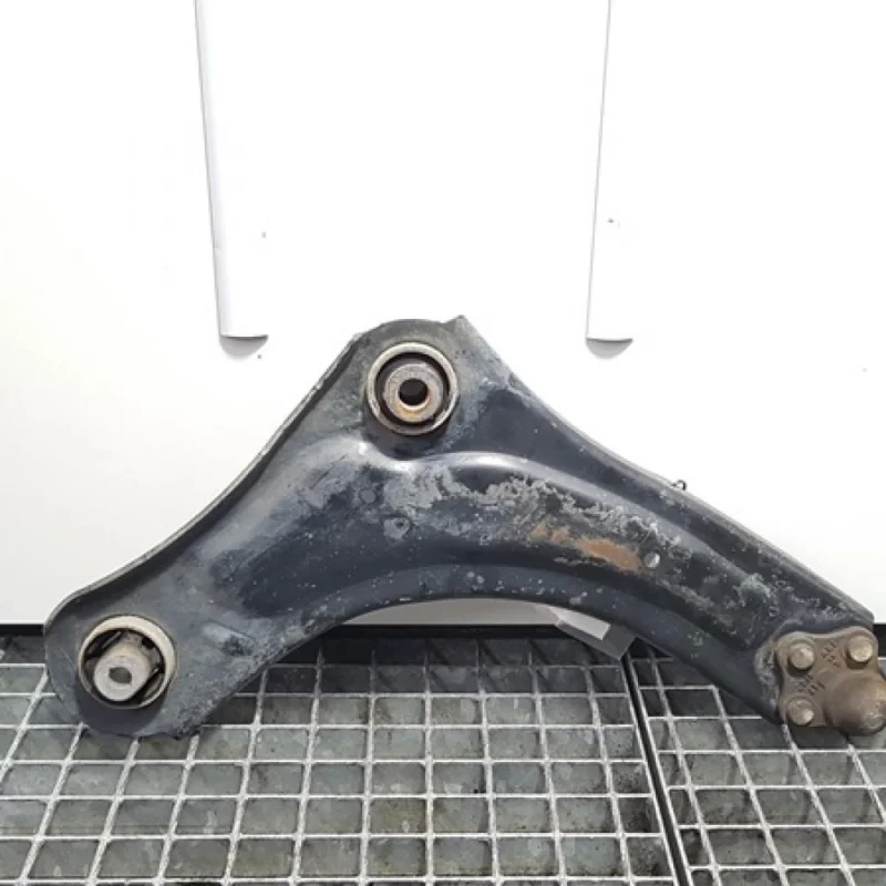 Brat trapez stanga fata Renault Megane 3, 1.5 dci Reducere specială