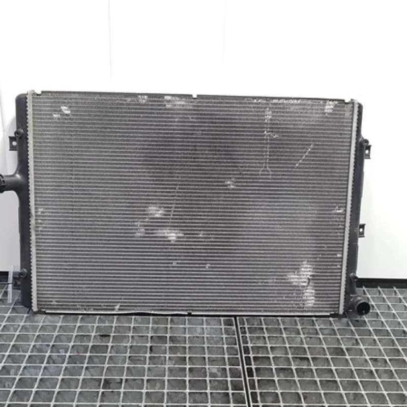 Comandă acum Radiator racire apa, Vw Passat Variant (3C5) 2.0 tdi, 3C0879747V