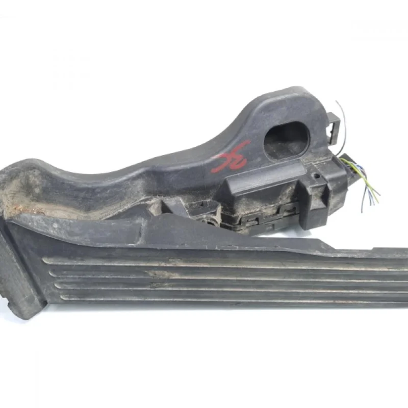 Reducere de preț Pedala acceleratie, cod 1K1721503L, VW Passat (3C2) 2.0 TDI, BMP (id:355222)