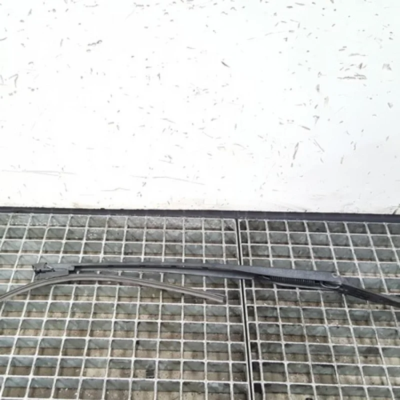 Reducere Brat stergator dreapta fata, Citroen C4 (I) sedan 9650104080