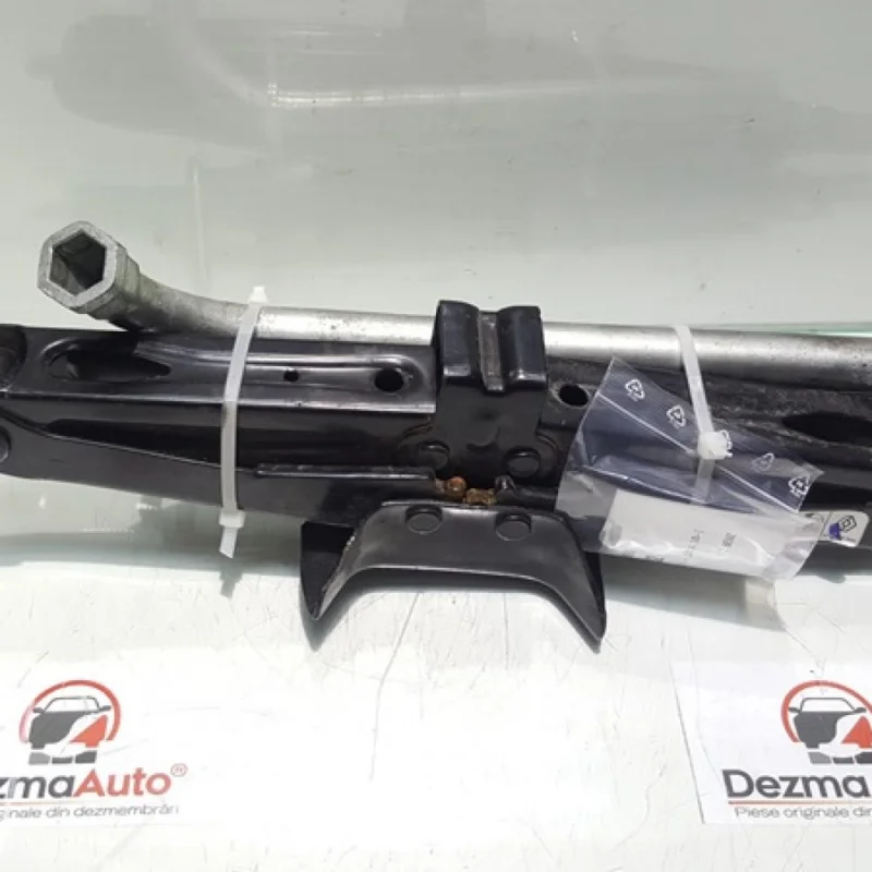 Cric cu cheie 995500856R, Dacia Sandero 2 (id:349832) Ofertă limitată