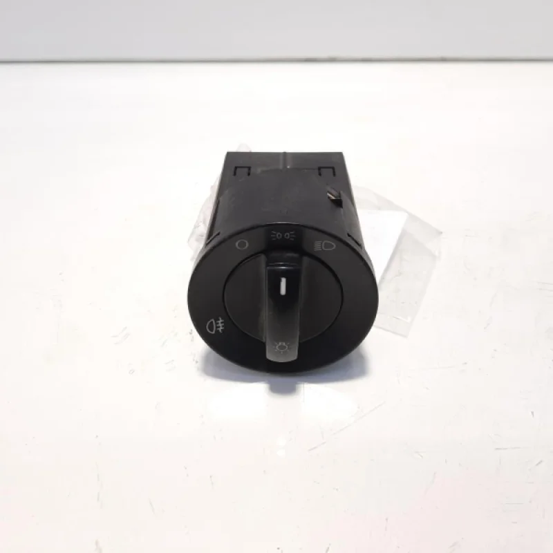 Bloc lumini 6Q0941531B, Vw Polo (9N) (pr:110747) Disponibil imediat