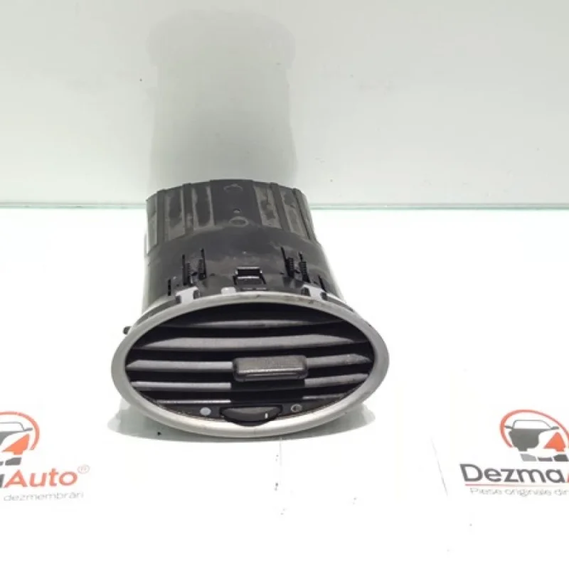 Grila aer bord dreapta 4M51-A014L21-AE, Ford Focus 2 (DA) (id:344930) Cumpără acum