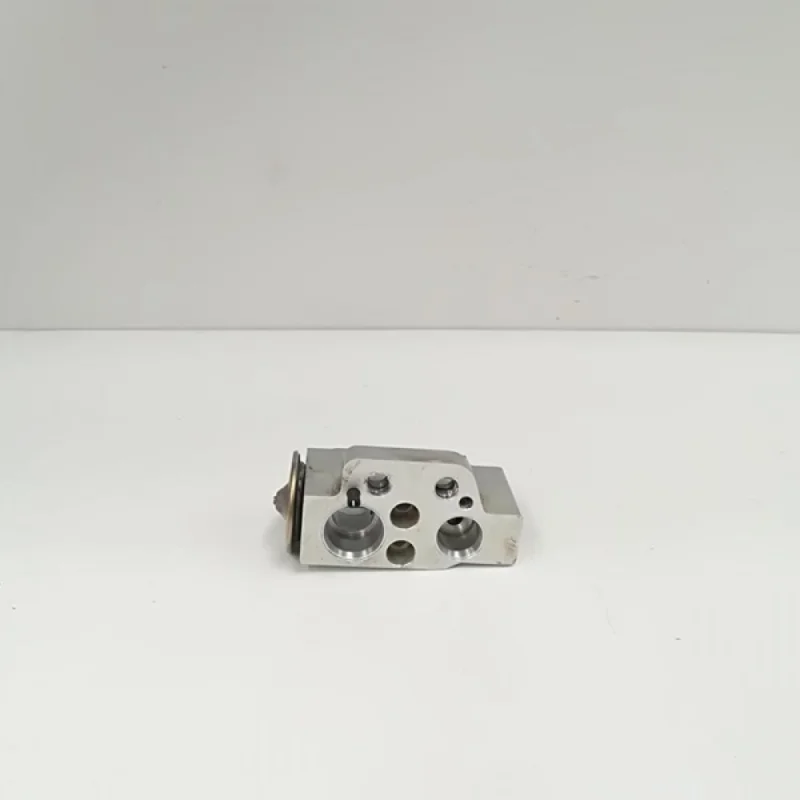 Ventil clima 1K0820679, Vw Golf 5 Plus (5M1) 2.0fsi Super ofertă