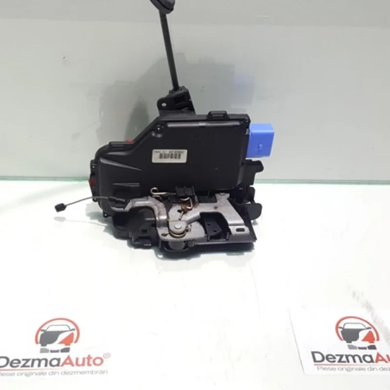 Disponibil imediat Broasca dreapta fata 3D1837016AC, Vw Golf 5 (1K1) (id:342669)