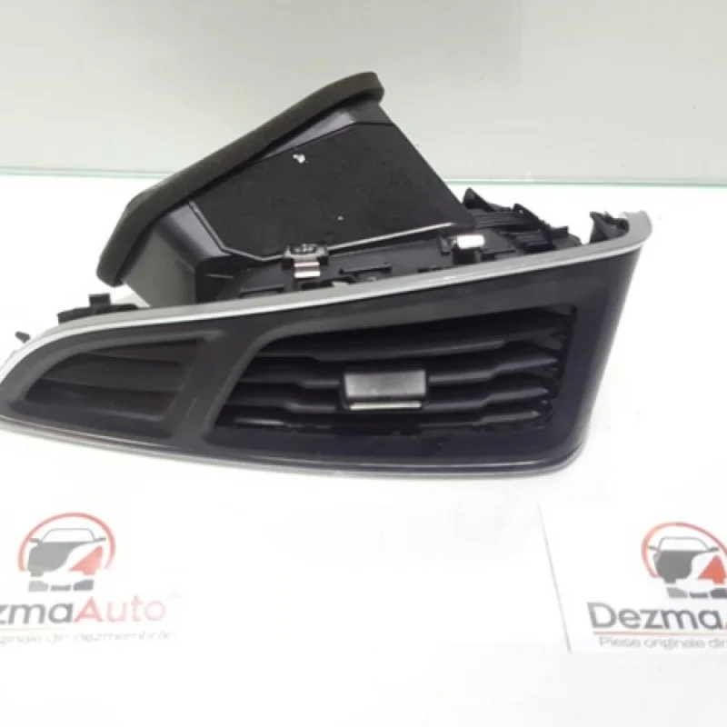 Retur ușor Grila aer bord stanga, cod BM51-A018B09-DF, Ford Focus 3 (id:341611)