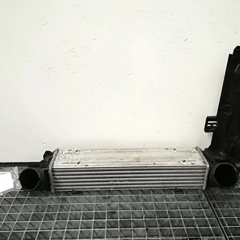 Radiator intercooler, 7798788-02, Bmw 3 (E90) 2.0d (id:341338) Cel mai bun preț