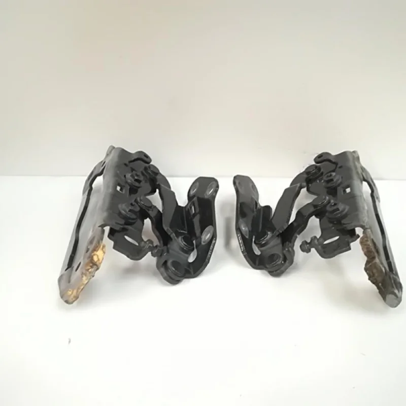 Set balamale capota fata A2048800828, Mercedes Clasa C (W204) (id:310718) Ofertă limitată