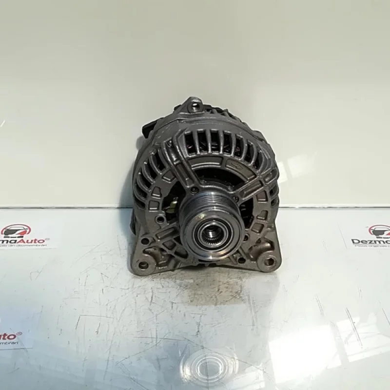Alternator, cod 8200728292, Renault Scenic 2 , 1.5dci Disponibil imediat